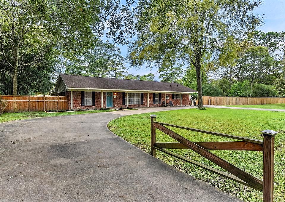 1st image of 12715 Timberlake Dr