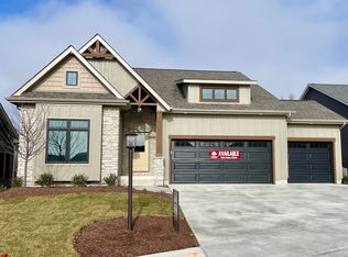 2505 Pepper Ridge Rd, Valparaiso, IN 46383