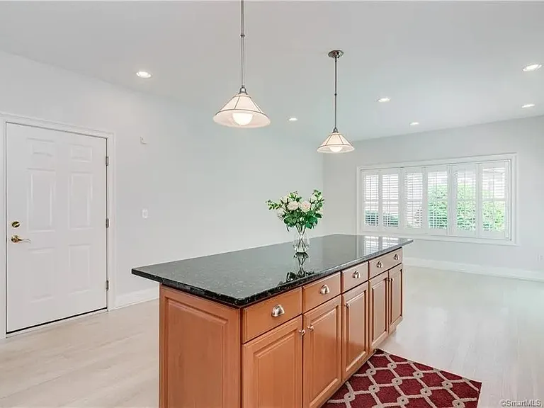 6 Wyeth Dr #6 — Photo 10