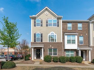 6031 Kentworth Dr, Holly Springs, NC 27540