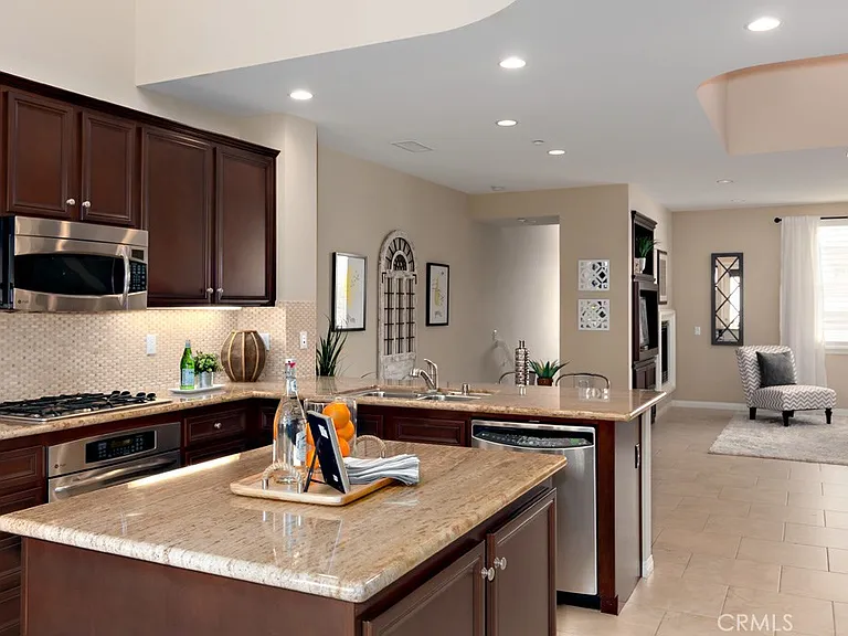 39 Brownstone Way — Photo 16