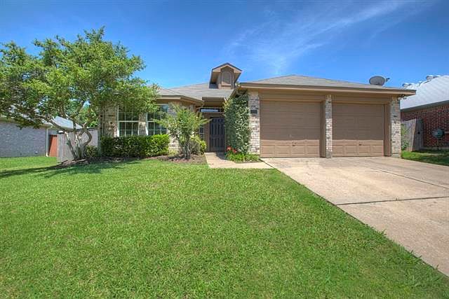 1st image of 2067 Belvedere Dr