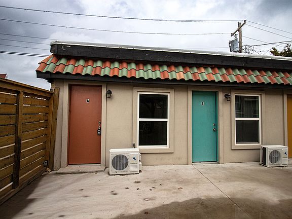 3rd image of 225 NW 24th St Unit A