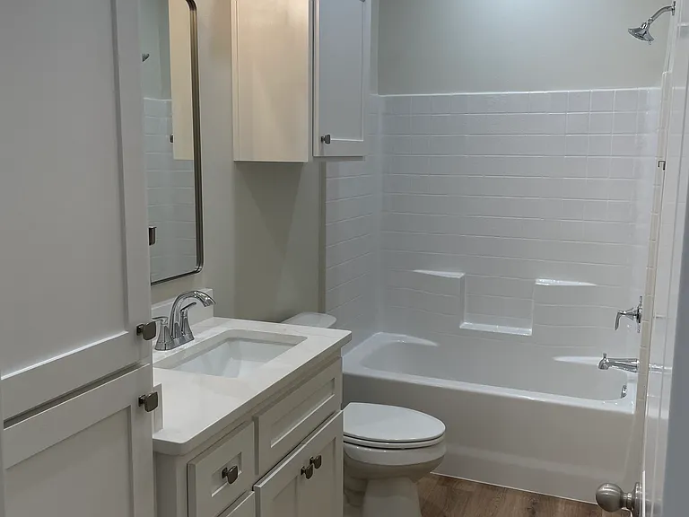 6205 Ashton Cv — Photo 10