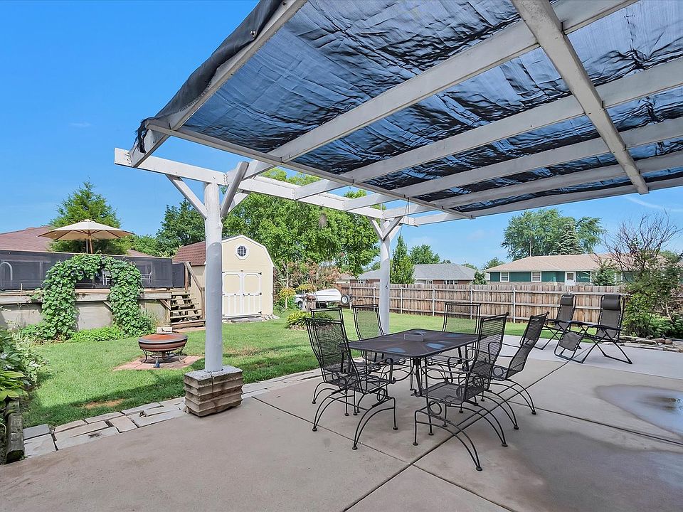 2nd image of 1807 Cecily Dr
