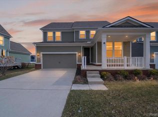 897 Harrison St, Canton, MI 48188
