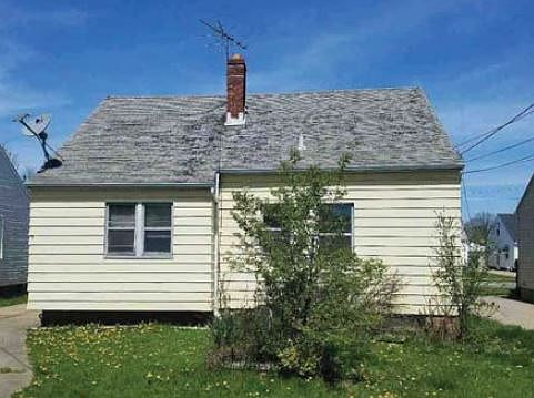 3rd image of 13832 Shady Oak Blvd