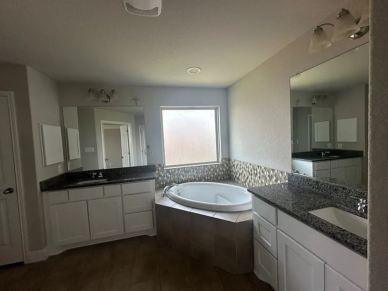 5707 Black Drum — Photo 11