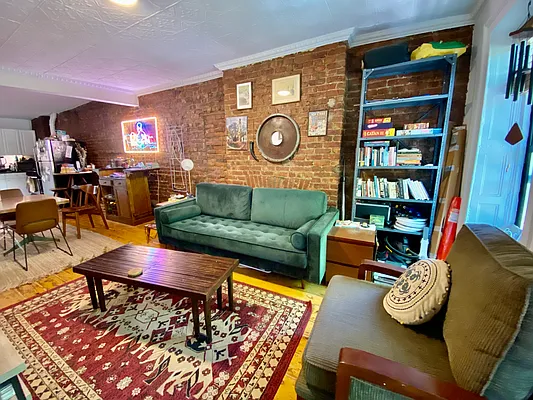 Rented by Highline Residential | media 2