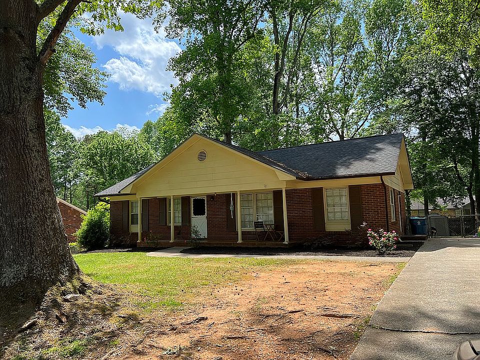 2nd image of 10108 Starwood Dr