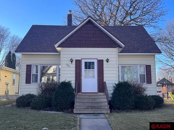 324 S Ramsey St, Blue Earth, MN 56013