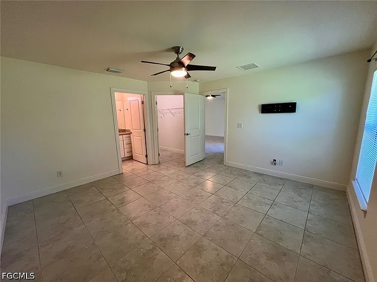 3322 NW 17th Ln — Photo 13