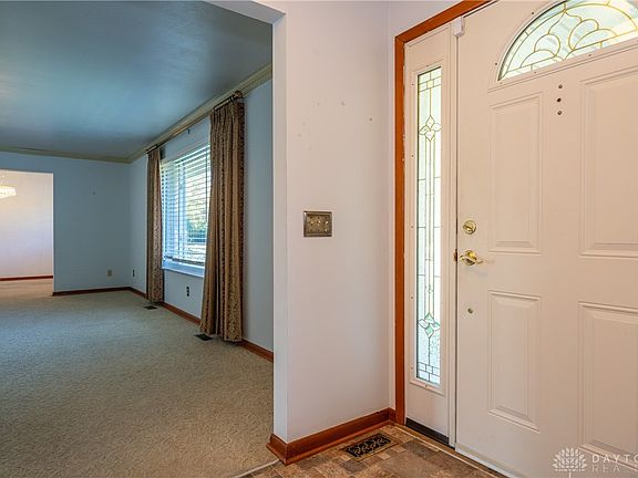 3rd image of 2550 Echo Valley Dr