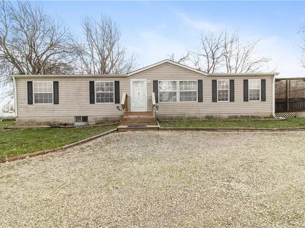 1735 Locust, Lake Lafayette, MO 64076