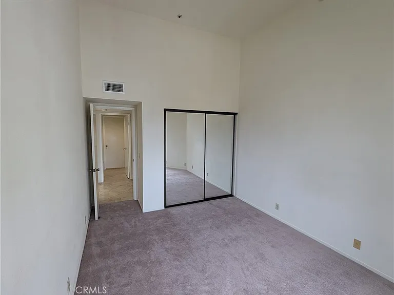 270 Cagney Ln #308 — Photo 37