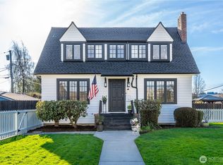 926 Lewis Avenue, Sumner, WA