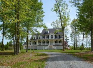 1484 Giles Chapel Rd, Asheboro, NC 27203