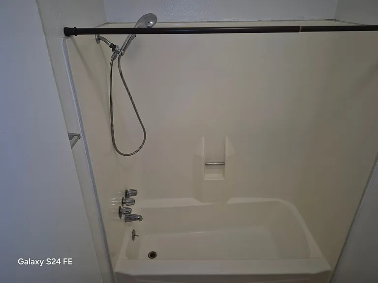 1130 W. San Bernardino Rd — Photo 22