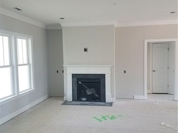 2nd image of 5650 Williamsville Acres Ln