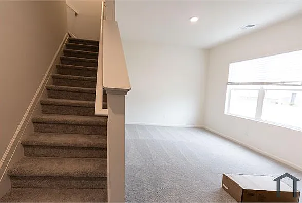 7662 Saffron Ave — Photo 6