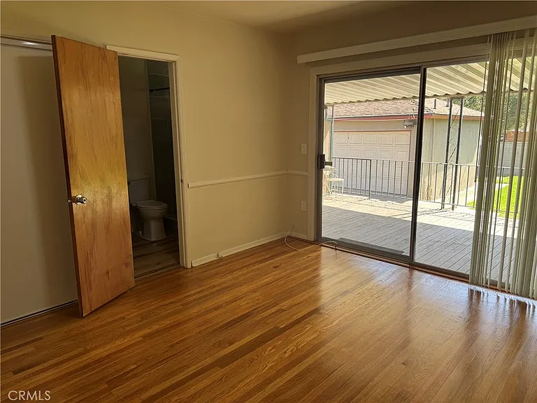831 W Harvard Pl — Photo 17