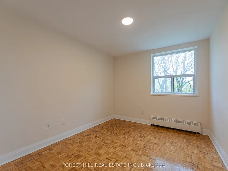 32 Clayland Dr #301 — Photo 10