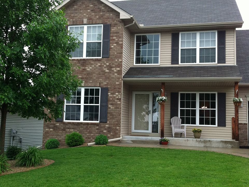 1st image of 1205 Park Ct SE