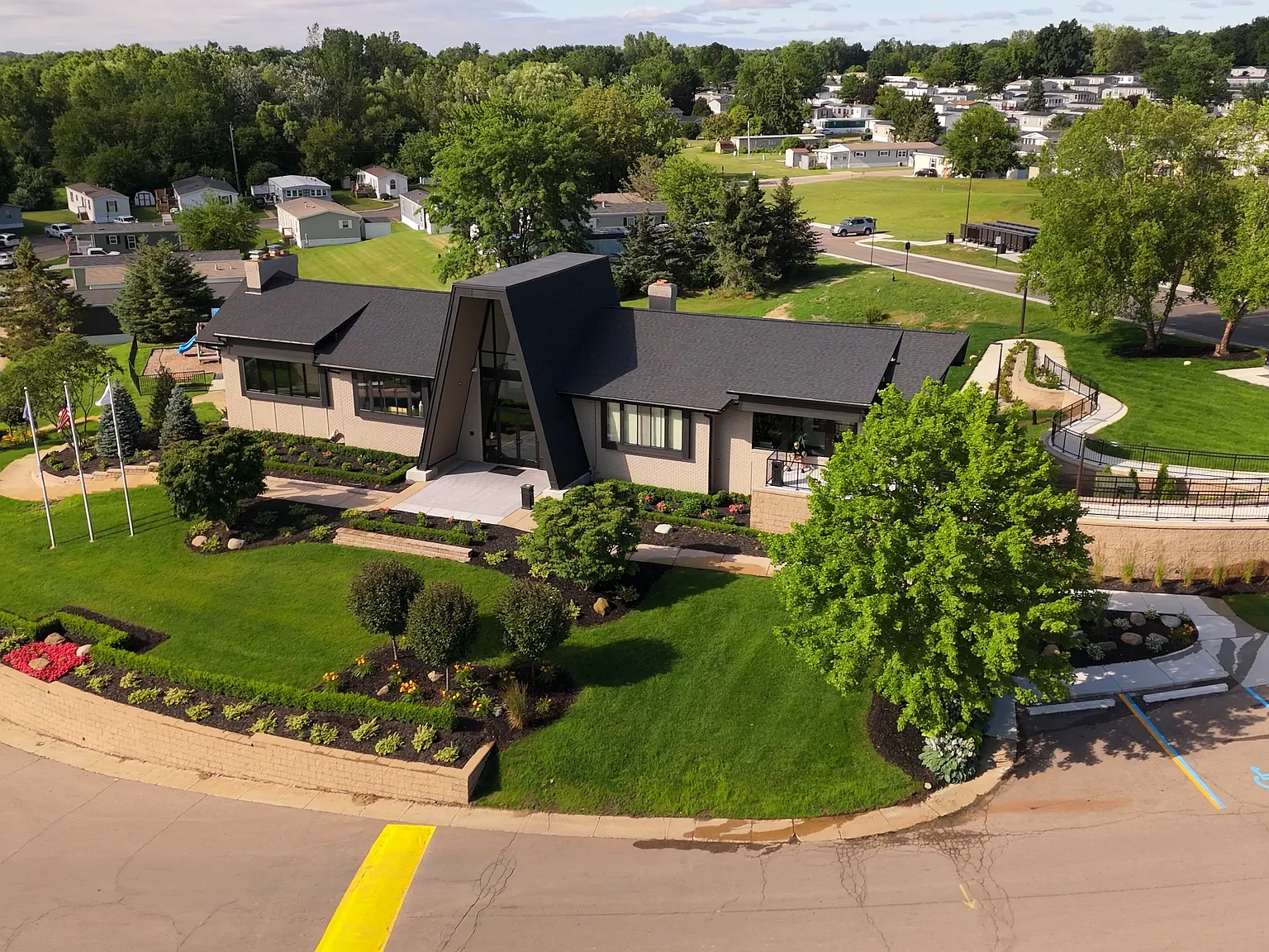 Highland Greens Estates — Photo 2