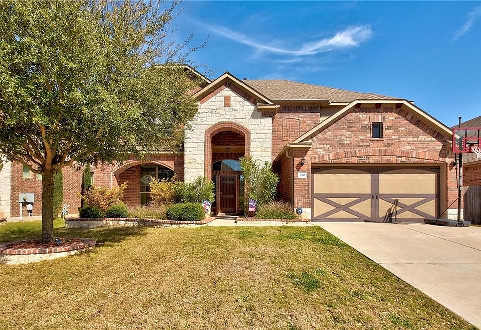1st image of 580 Clear Springs Holw