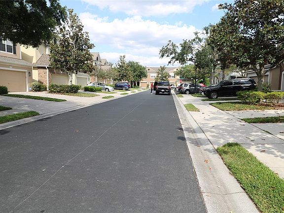 3rd image of 10165 Haverhill Ridge Dr