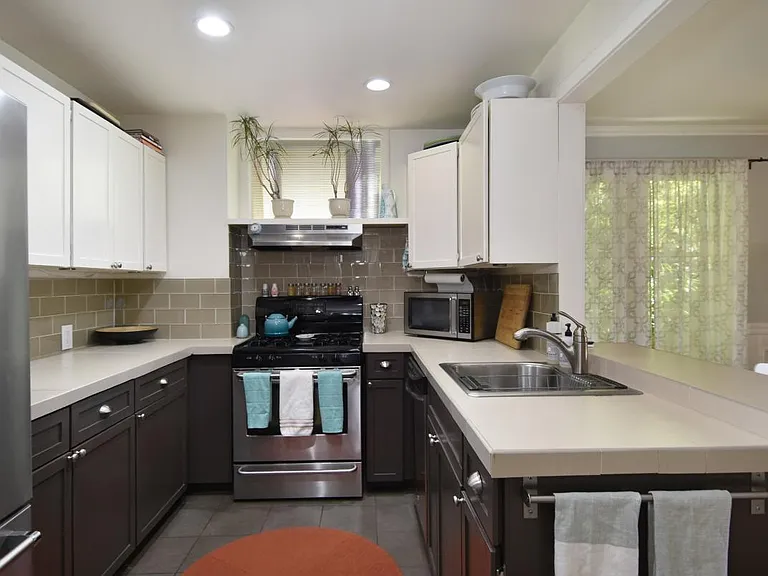 Open kitchen