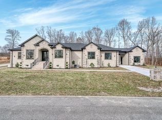 519 Cumberland View Dr, Crossville, TN 38571