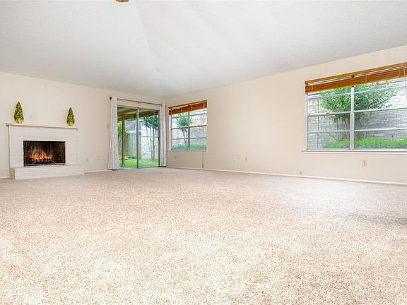3rd image of 8903 Kindlewood Dr
