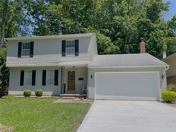 2nd image of 403 Riverdale Dr