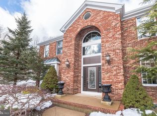 26 Cheryl Ln, Millstone Township, NJ 08510