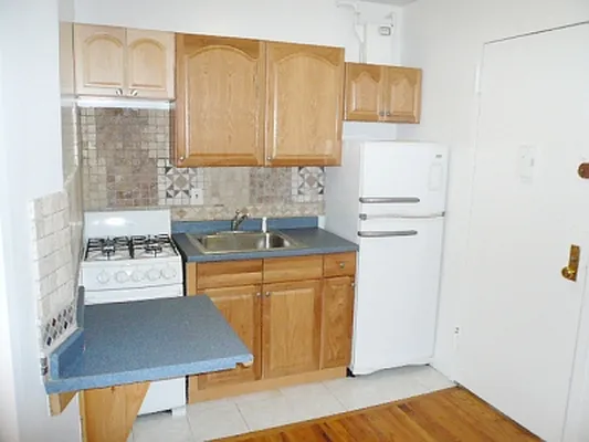 Rented by Citi Habitats | media 23