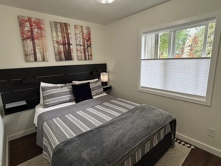 135 Woodchuck Ct — Photo 11