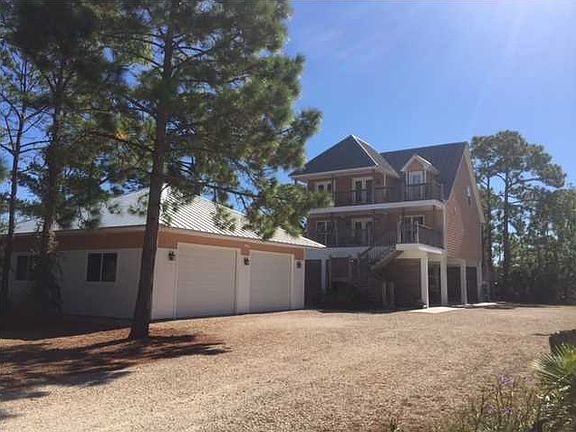 3rd image of 808 W Bayshore Dr