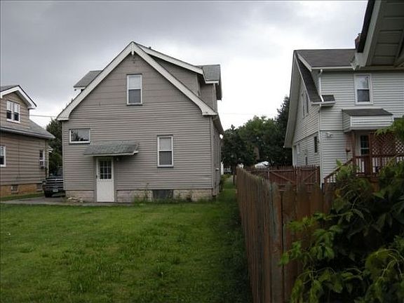 4th image of 4808 Vandalia Ave