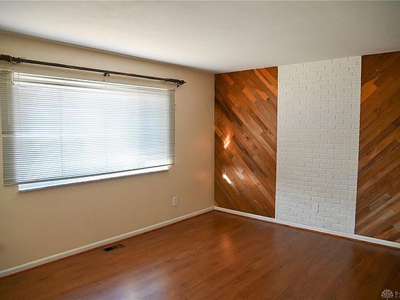 4th image of 2707 Willowridge Dr