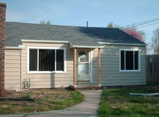 3308 Farmington Rd, Hutchinson, KS 67502