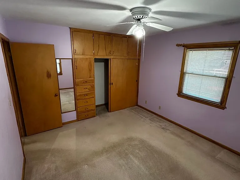 615 College St — Photo 11
