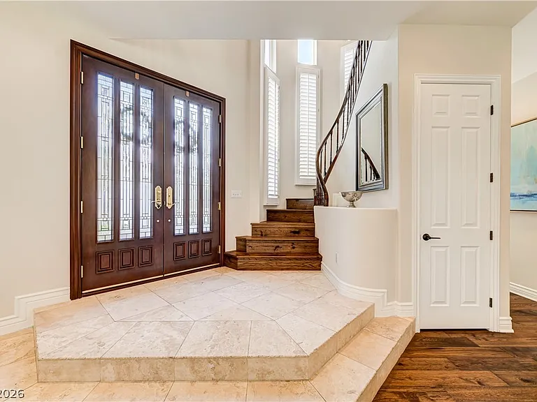 8901 Robinson Ridge Dr — Photo 44