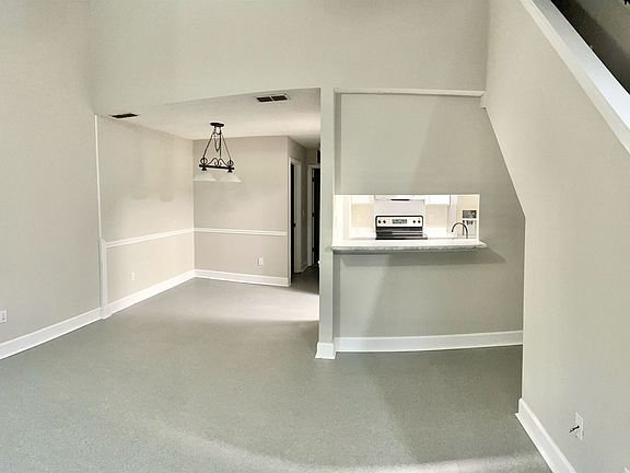 2nd image of 2946 Capital Park Dr