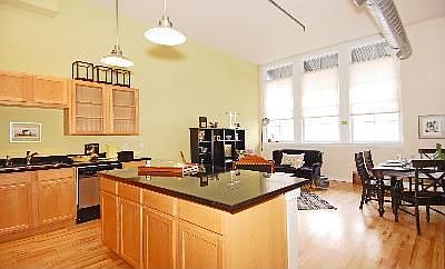 2nd image of 2441 Broadway Unit 106