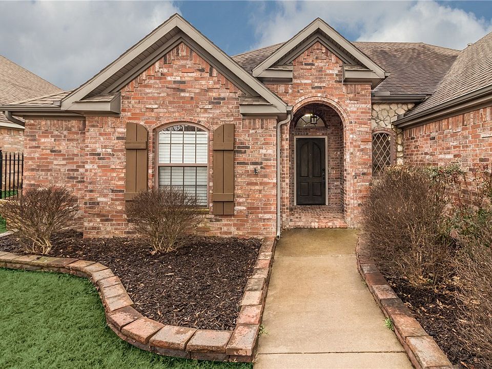 1st image of 6402 Hearth Falls Dr