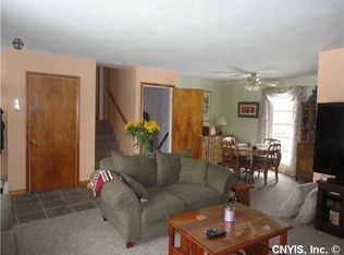 4562 Cleveland Rd, Syracuse, NY 13215