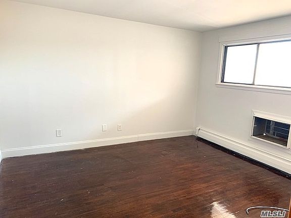 3rd image of 8 Island Pkwy APT 5B