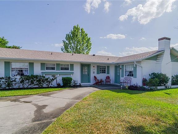 2nd image of 1208 Hawkes Ave