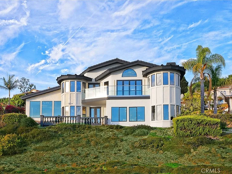 32551 Seacliff Dr — Photo 61